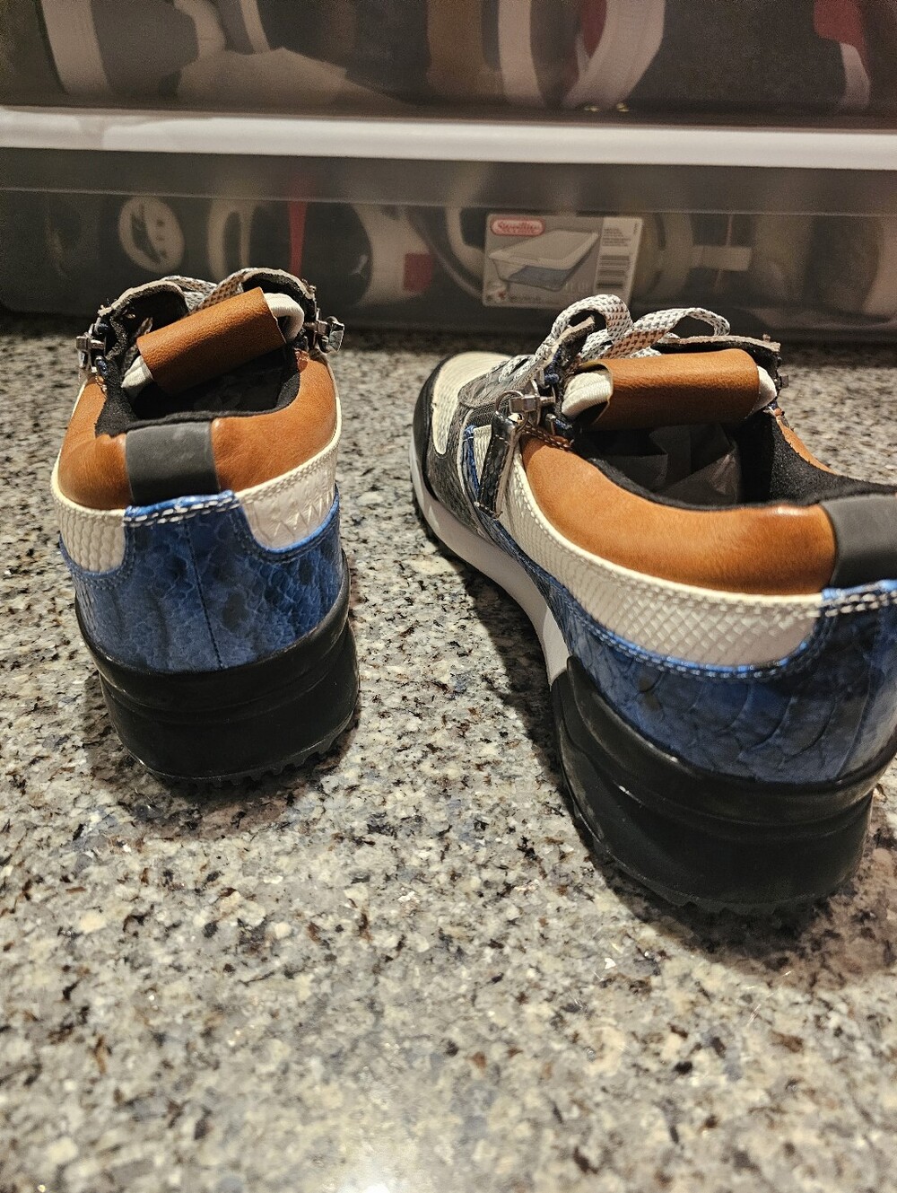 Men's shoes - Picture 10 of 15